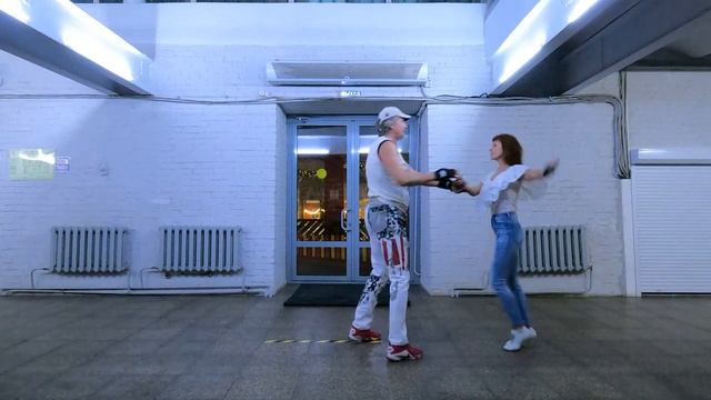 2022-01-29 (19) 22-27 (суб) VicIVA + ValeSTAR Dancing Exhibition hustle acro zurzumcafe ЦурЦум смотреть онлайн