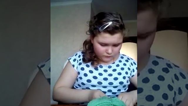 Как сделать шарик из шерсти смотреть онлайн