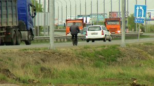 Строительство объездной дороги Абакан - Черногорск внезапно пришлось остановить