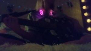 Ты похож на кота😽, на guitar)))