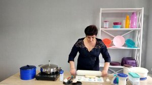 Вареники в многоуровневой пароварке Tupperware