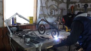 Кованная бюджетная лавочка, своими руками