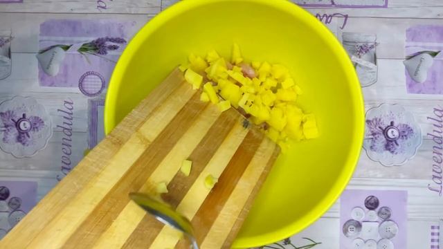 Куриный пирог.Тауық етінен бәліш.Қазақша рецепт