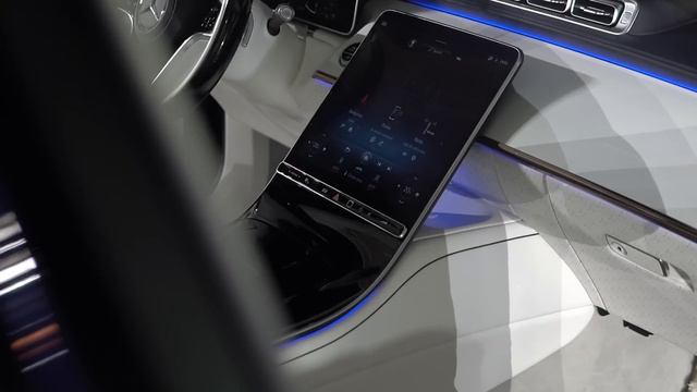 Mercedes-Maybach S-Class Haute Voiture World Premiere смотреть онлайн