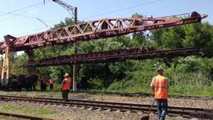 Разборка пути краном УК 25 9-18