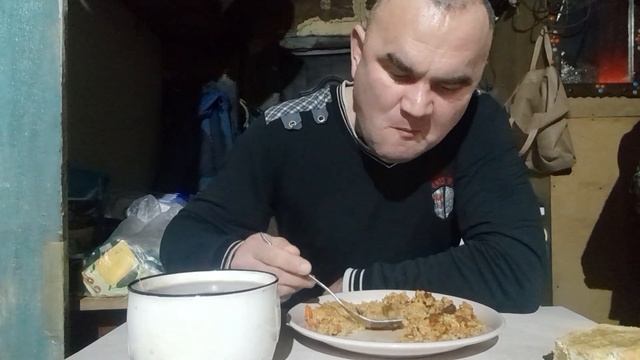 мукбанг. обжор.плов
