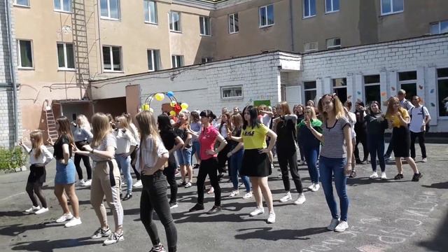 Флешмоб в УО БГТЭПТК смотреть онлайн