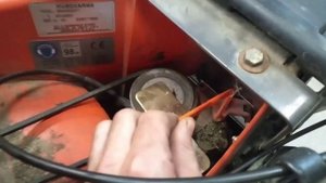 Газонокосилка HUSQVARNA 968999287 НЕ ЗАВОДИТСЯ??? Теперь работает здраво)))