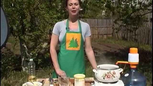 Кулинария рецепт Суп из крапивы смотреть онлайн