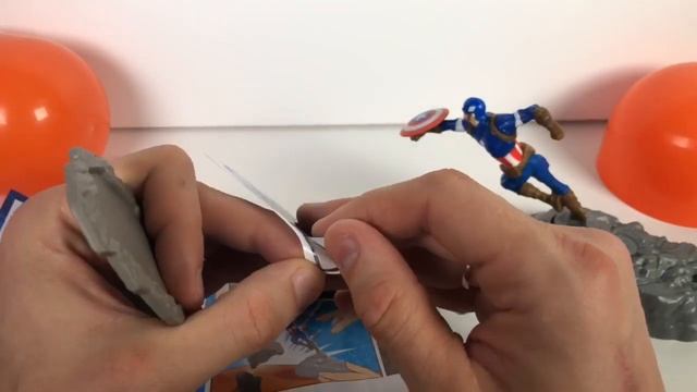 ГИГАНТСКИЙ Весенний Киндер Сюрприз 2020 МСТИТЕЛИ Kinder Surprise AVENGERS смотреть онлайн
