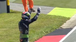 ? Летающие мотоциклы и падающие мотоциклисты - самые зрелищные подения  #Авто_Мото_Мир #love #кайф