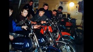 Рёв моторов сотрясает наши города.