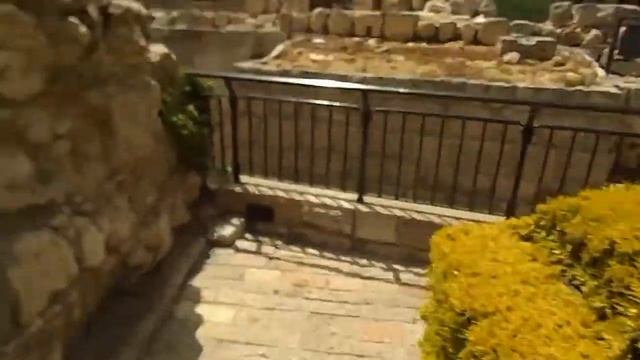 Израиль - Иерусалим - Старый город - Цитадель (Башня Давида) -- Во дворике смотреть онлайн