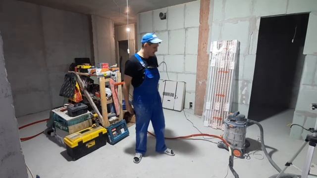 Лайфхак ,Rehau,флекс ,вдеть трубу в утеплитель.приколы .на стройке смотреть онлайн