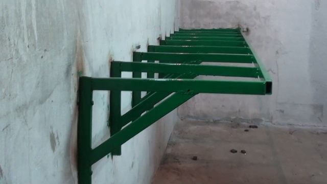 Гараж | Рабочая зона с OSB и Ламината