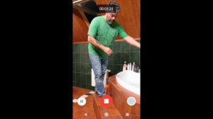 Что будет, если бросить фен в ванну?