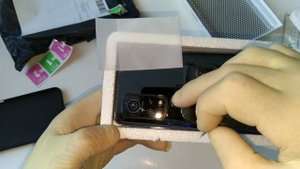 Клею стекло на камеру Xiaomi Mi 10T PRO, защитный чехол с рамкой для камеры