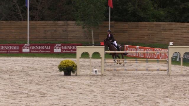 179 VAL D'AVENEL DAISSEMIN Lison 33 PONEY 130 DIM CSIP BARBIZON смотреть онлайн
