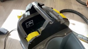 Моющий пылесос KARCHER Puzzi 8/1. Химчистка дивана.