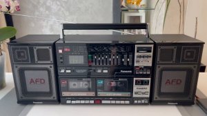 Топовая магнитола Panasonic RX-CW200L