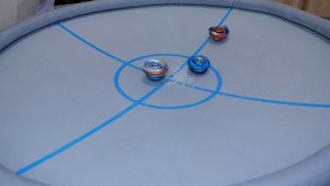 Семейный Чемпионат ГАЧИ ВОЛЧКАМИ БЕЙБЛЭЙД На Большой Арене Cho Z Beyblade Новогодний выпуск