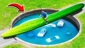 ПРОЕХАЛ ГЛУБОКУЮ ЯМУ С ВОДОЙ НА САМОМ ДЛИННОМ ОГУРЦЕ ГТА 5 МОДЫ МУРКА