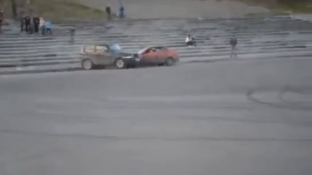 Супер Дрифт в Томске! смотреть онлайн