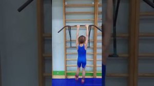 Рекорд подтягиваний. 8 лет 70 раз.