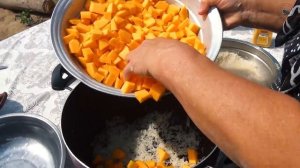 Бабушка готовит  тыквенный рис и рыбу Азербайджанская Кухня Деревенская Кухня  Рецепты