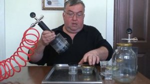 Вакуумный укупорщик Медведева стал доступнее! (Лайт версия). Укупорочная машина Вакууматор твист офф