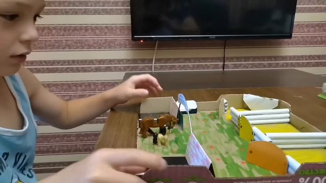 Тематическая поделка. "Конюшня" смотреть онлайн