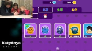 Катяня и папа играют в игру на 2, 3, 4 игроков и проводят ТУРНИР! И не один! Кто выиграл?!