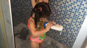 ДУШ с ОРБИЗОМ и много ПЕНЫ Shower orbit and lots of Foam