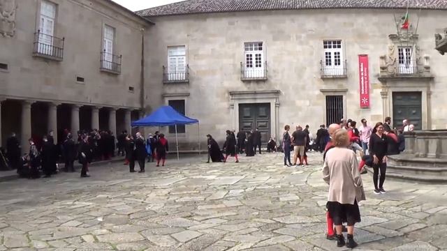 23Passeio por Porto, festa de dançarinos смотреть онлайн