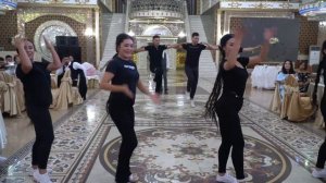 Уйгурская свадьба / Танец друзей / Ансамбль Парвана.