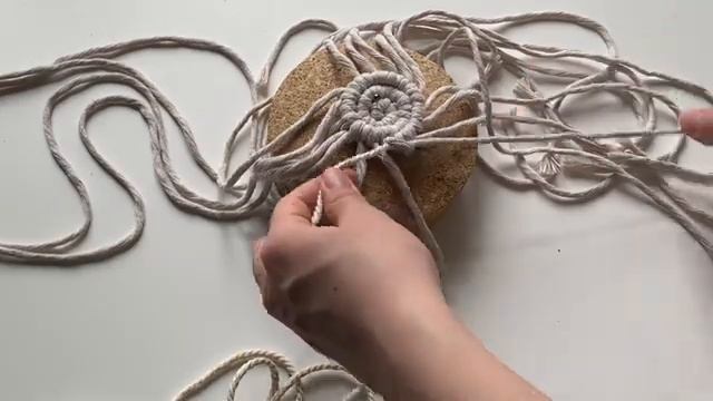 Мастер класс Подставка под горячее с помощью репсовых узлов!_[360p] смотреть онлайн