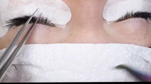 Мокрый эффект в наращивании ресниц