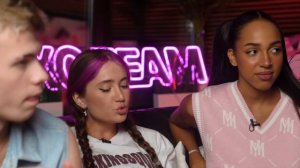 РЕАКЦИЯ НА 2 СЕРИЮ XO LIFE SISTERS / ПОЧЕМУ ДАША ТАК СЕБЯ ВЕЛА?