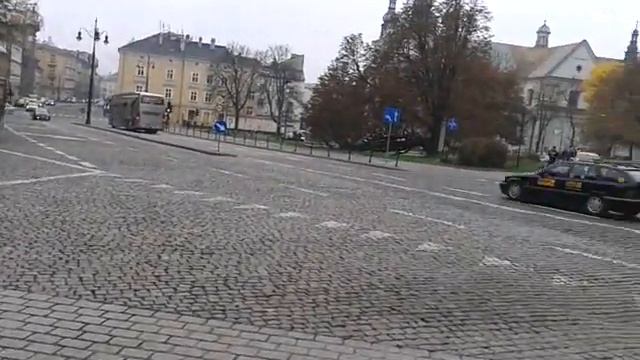 Гуляю по Stare Miasto, Краков. смотреть онлайн