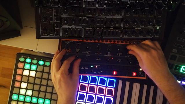 80's Synthpop with 2 synths and a drum machine (Crave/Pro-1/RD-8) смотреть онлайн