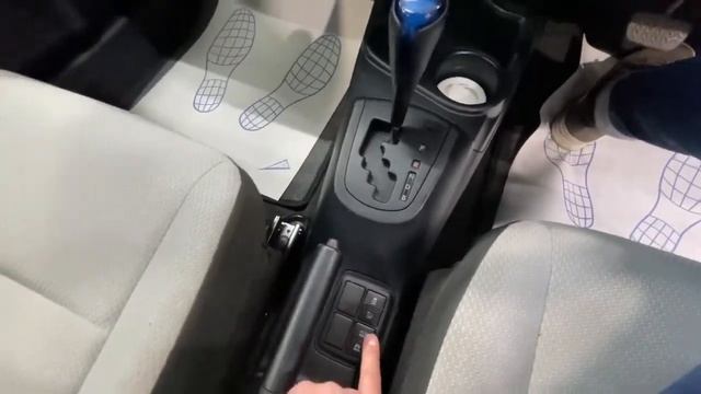 Toyota Aqua '2017 смотреть онлайн