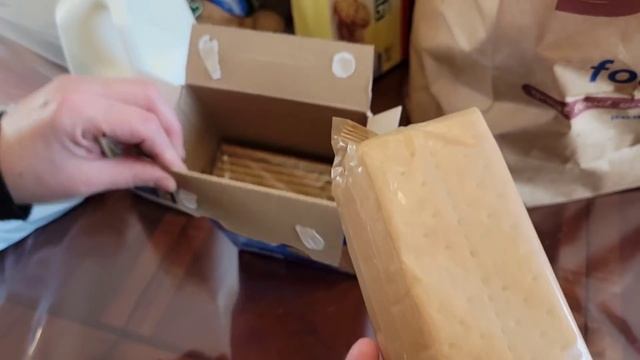 США /БЕСПЛАТНЫЕ ПРОДУКТЫ /МИЧИГАН / смотреть онлайн