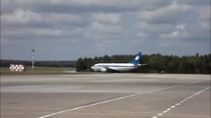 взлет Belavia B737-300 из Минск 2 в Рим