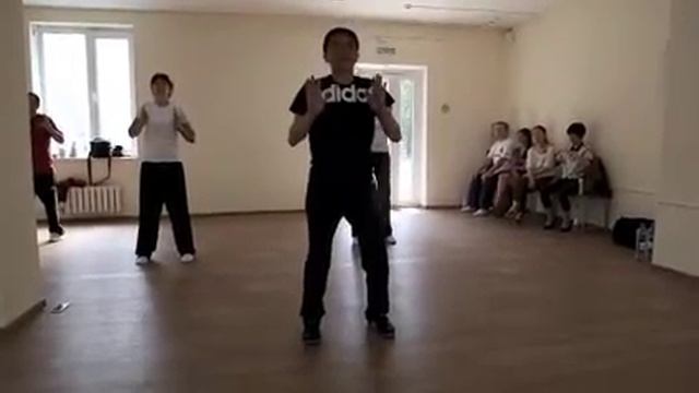 Шесть целительных звуков, Лю Цзи ЦЗЬЕ смотреть онлайн