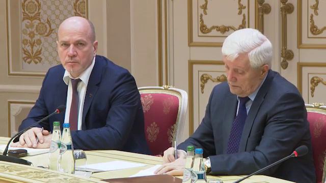 Переговоры с губернатором Иркутской области Сергеем Левченко смотреть онлайн