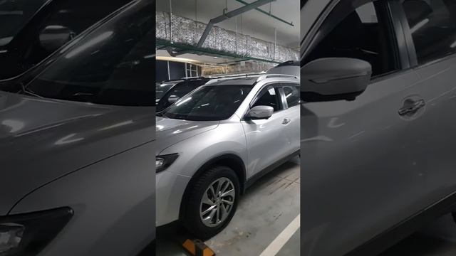 Поездка за Ниссан Х-Трейл смотреть онлайн