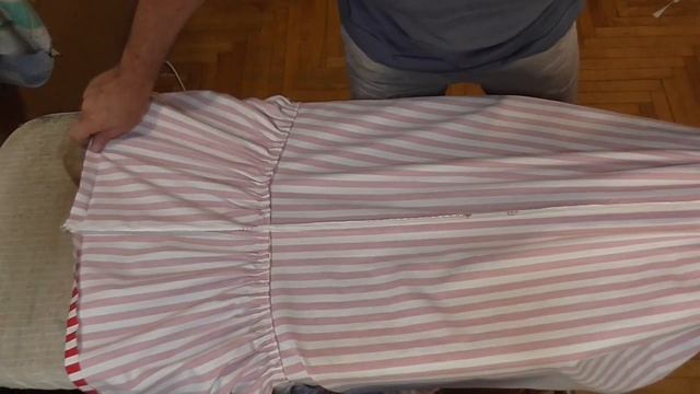 Платье летнее на бретелях в полоску. задний шов молния. видео № 12 смотреть онлайн