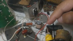 Строчник на одном транзисторе лучше или строчник на двух транзисторах.