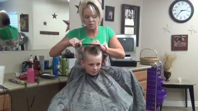 How to Cut a Mohawk Boys Haircut and Style смотреть онлайн