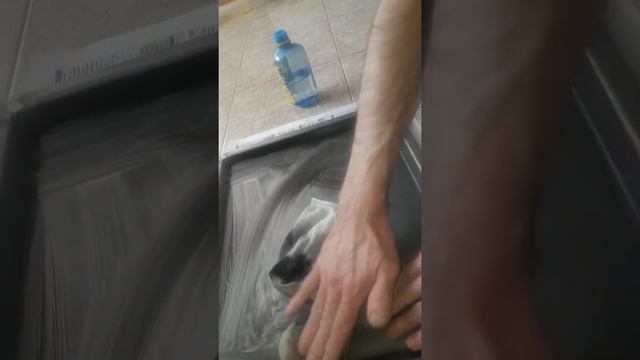Покрасил противень термо краской ???